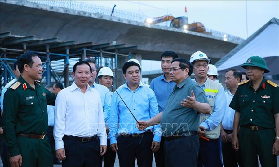 Thủ tướng chỉ đạo tổ chức Lễ khởi công, khánh thành công trình, dự án chào mừng Đại hội XIV của Đảng